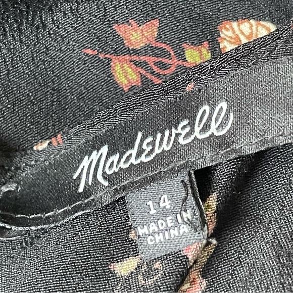 Madewell Smocked Crop Jumpsuit in Flower Toss 47312 - Picture 3 of 16